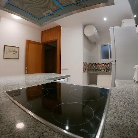 아파트 Comoda Ubicacion, Cerca De La Playa