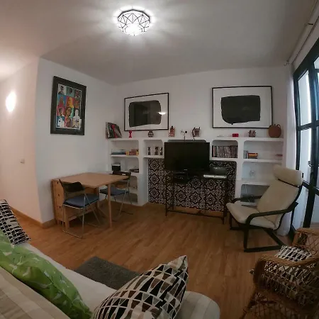 아파트 Comoda Ubicacion, Cerca De La Playa